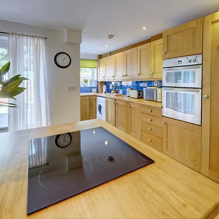 Church Bells House By Spa Town Property - 3 Bedroom Georgian Townhouse In Central Warwick Warwick  Exterior photo