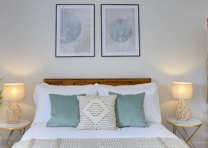 Church Bells House By Spa Town Property - 3 Bedroom Georgian Townhouse In Central Warwick