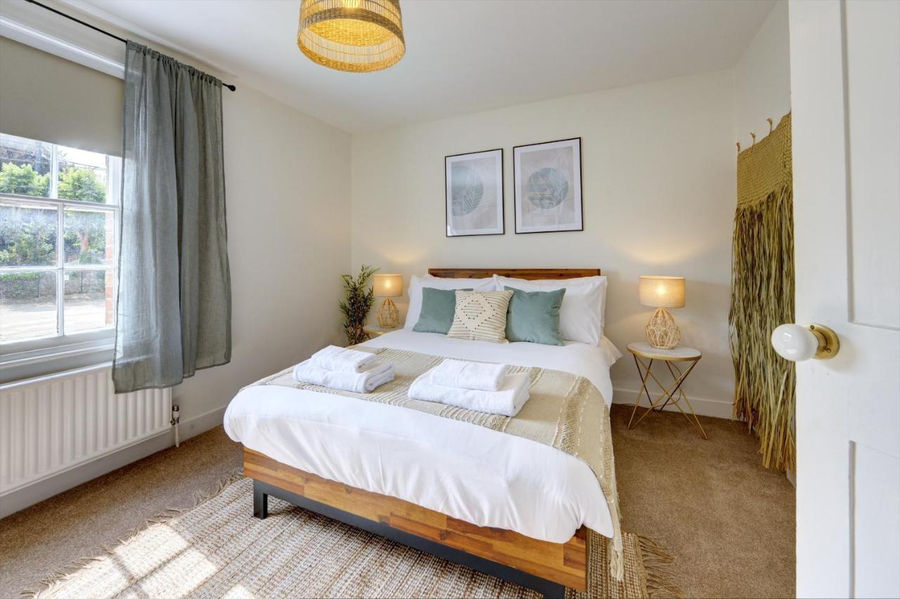 Church Bells House By Town - 3 Bedroom Georgian Townhouse In Warwick Holiday home *
